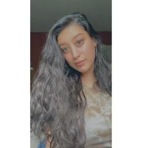 Meet your Posher, Vanessa